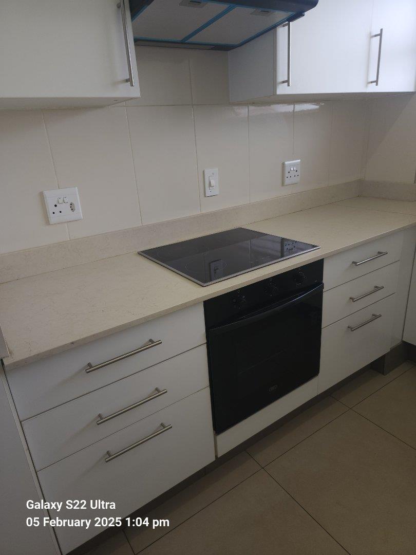 1 Bedroom Property for Sale in Parkland Western Cape